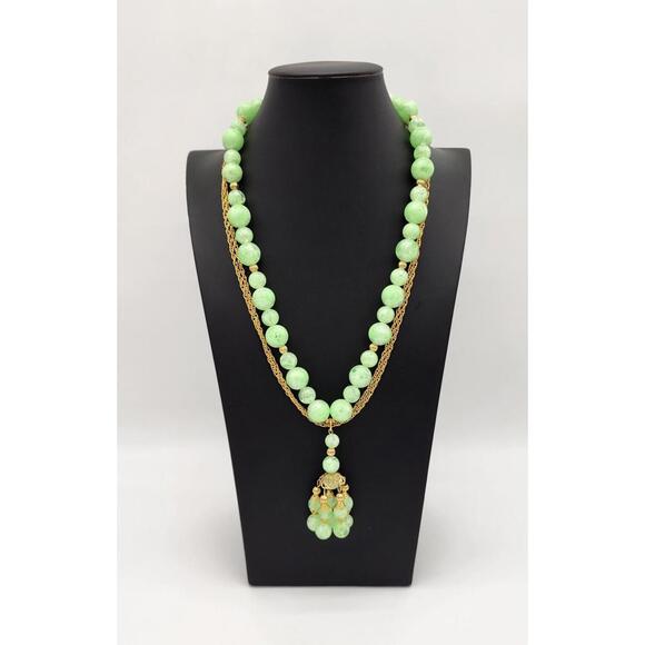 Lucite Peking Glass Style Jade Green & Gold Tone Necklace Lavalier Pendant - Picture 9 of 11